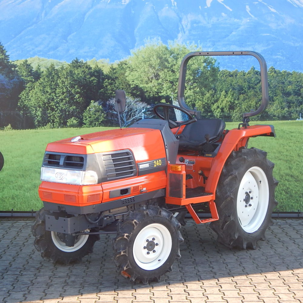 Kubota, model GL240, nr. ramy 50575 4WD