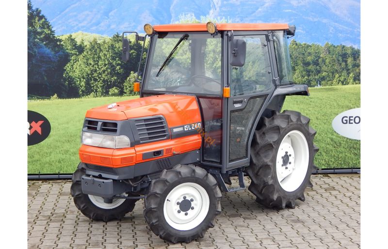 Kubota, model GL260, nr. ramy: 34735 4WD+KABINA