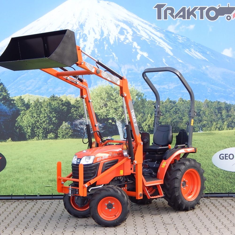 Kubota, model B1241 4WD + TUR