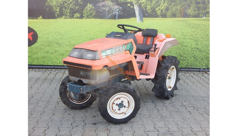 Kubota, model XB-1, nr. ramy: 10861  4WD