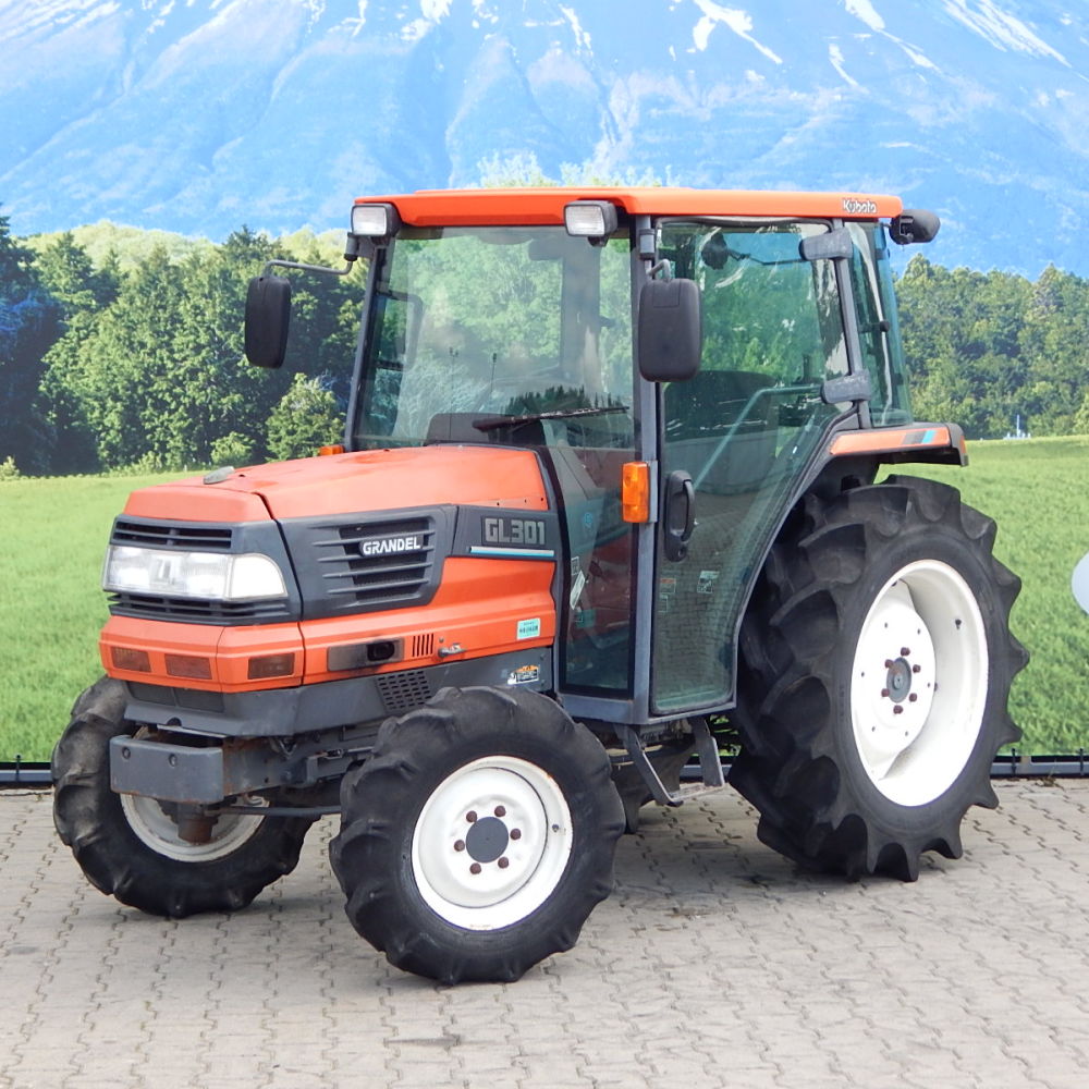 Kubota, model GL301, nr. ramy: 54919 4WD+KAB AC